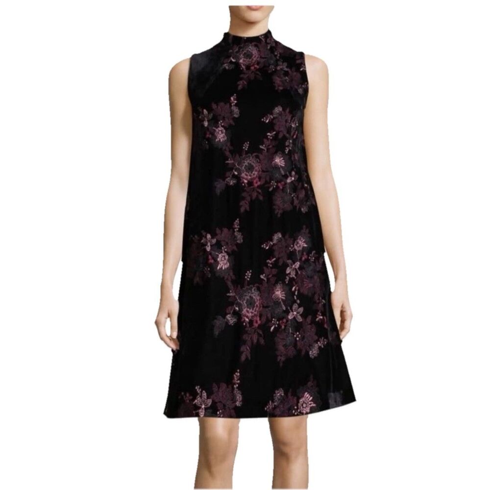 NWT Beige By eci Black Velvet Shift Dress Sleeveless Floral Embroidered Sz L
